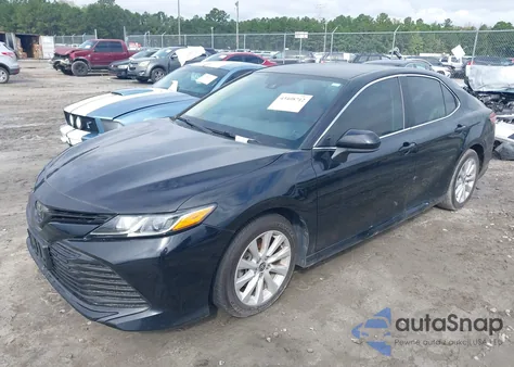 2020 Toyota Camry Le from USA, damaged, VIN 4T1C11AK8LU984569